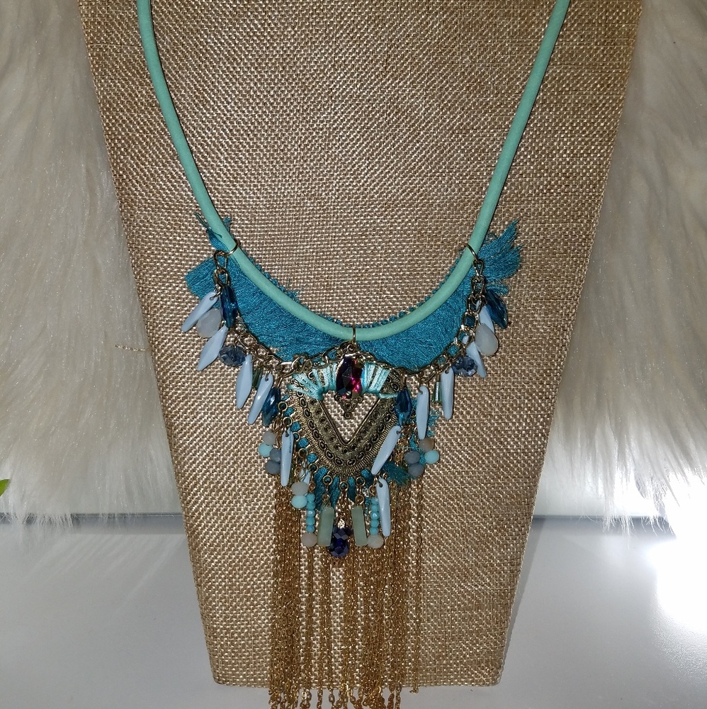 Trendy necklace